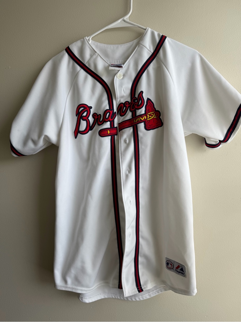 Majestic White Atlanta Braves Kids Jersey with Red & Navy Trim